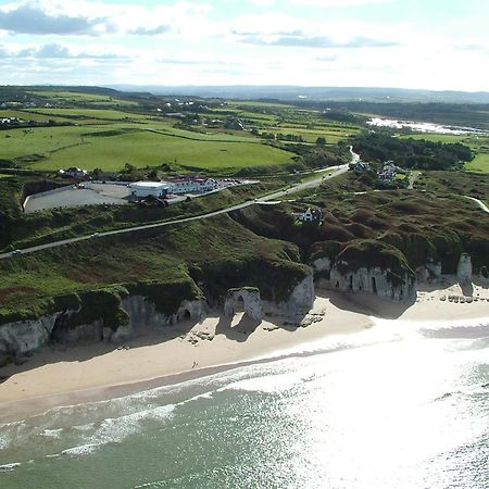 Royal Court Hotel Portrush Dış mekan fotoğraf